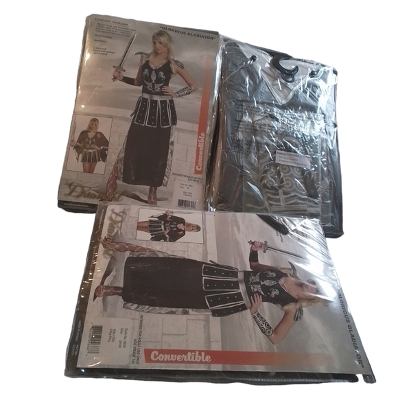 NEW Glorious Gladiator Women's Halloween 🦇 Costume SALE ‼️ - Picture 4 of 15